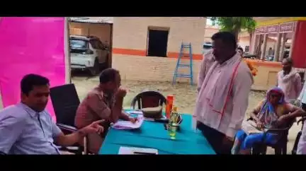 बैरिया: बैरिया थाना समाधान दिवस में SDM व CO ने सुनी फरियादियों की फरियाद, 16 में से 4 मामले हुए निस्तारित