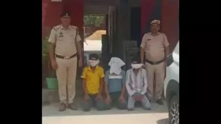 रेवाड़ी: वेगन-आर गाड़ी चोरी करने के मामले में तीन आरोपी गिरफ्तार