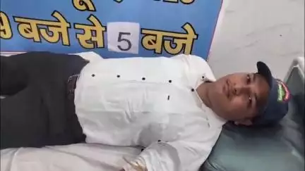 गया टाउन सीडी ब्लॉक: गया रेड क्रॉस परिसर में विश्व रक्तदाता दिवस पर रक्तदान शिविर का आयोजन किया गया