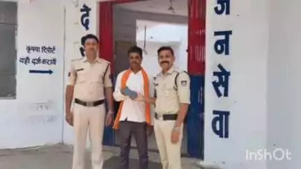 अनूपपुर: चचाई पुलिस ने चार गुम मोबाइल बरामद कर मालिकों को लौटाए, सेवानिवृत्त SI को भी मिला खोया मोबाइल