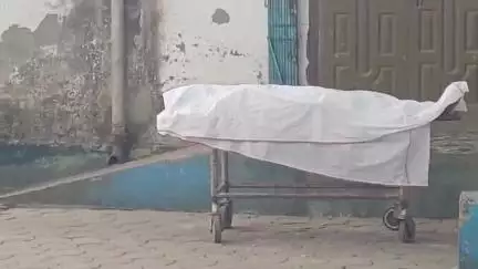 চাপড়া: লক্ষ্মীপুর এলাকায় গলায় ফাঁস লাগিয়ে আত্মঘাতী এক ব্যক্তি দাবি পরিবারের