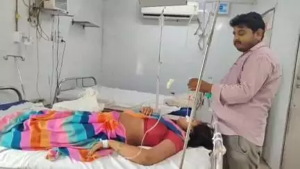 महोबा: भटेवर गांव की एक विवाहिता ने अज्ञात कारणों से खाया जहरीला पदार्थ, जिला अस्पताल में इलाज जारी