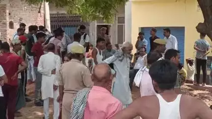 सवायजपुर: पाली में होलिका दहन एवं इमाम चौक की जमीन में खोदी नींव को एसडीएम और सीओ ने कराया बंद, मामला किया शांत
