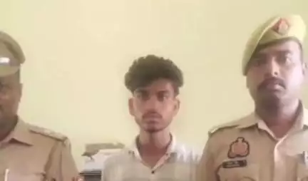 सगड़ी: रौनापार थाना की पुलिस टीम ने जोकहरा नगर से युवती को बहला-फुसलाकर भगा ले जाने के मामले में वांछित आरोपी को किया गिरफ्तार