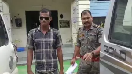 তুফানগঞ্জ ১: বধূ নির্যাতনের অভিযোগে চুলকানির বাজার এলাকা থেকে ধৃত স্বামী, আদালতে পেশ আজ