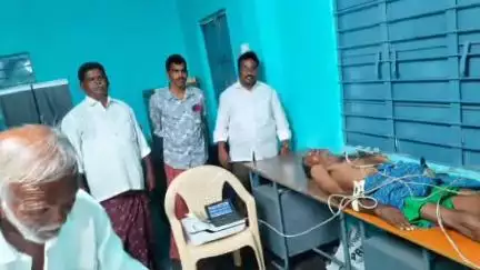తూముచెర్ల గ్రామంలో ప్రజలందరికీ కిమ్స్ సవేరా ఆసుపత్రి ఆధ్వర్యంలో ఉచిత గుండె పరీక్షలు కంటి పరీక్షలు నిర్వహించారు