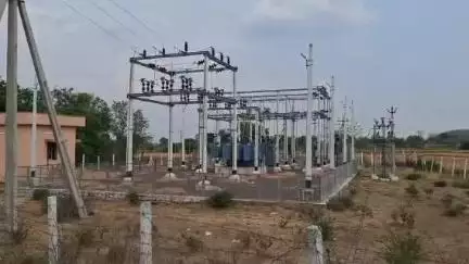నిర్మల్: జిల్లా కేంద్రంలోని దివ్యనగర్ 33/11 కేవీ సబ్ స్టేషన్ మరమ్మతుల దృష్ట్యా ఆదివారం విద్యుత్ సరఫరాలో అంతరాయం: డీఈ నాగరాజు