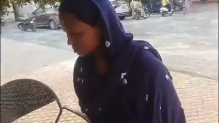 धवारी में सास विधवा बहू को घर से निकालने पर आमादा, पीड़ित बहू पहुंची थाने