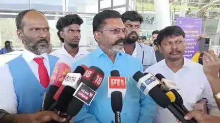 ஆலந்தூர்: ஹெலிகாப்டர் மூலம் பூ தூவுதல் - விமான நிலையத்தில் திருமாவளவன் பரபரப்பு விளக்கம்