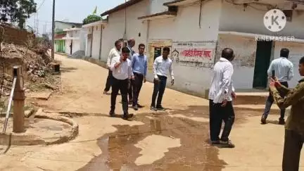 अकलतरा: अकलतरी गांव में डायरिया के प्रकोप के बाद प्रशासन हुआ अलर्ट, एसडीएम, तहसीलदार और जनपद सीईओ पहुंचे गांव
