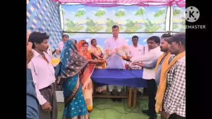 कसडोल: कटवाझर में आंगनबाड़ी भवन के लोकार्पण कार्यक्रम में शामिल हुए विधायक संदीप साहू