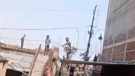 सूरजगढ़: सूरजगढ़ा प्रखंड कार्यालय के पास दो पक्षों में मारपीट और रोड़ेबाजी, घटना का वीडियो आया सामने