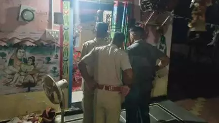 कोटड़ी: बलिया खेड़ा गांव में चोरों ने देवनारायण मंदिर से चांदी का छत्र और गायें की चोरी
