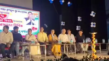 চাকদা: বিশ্ব রক্তদাতা দিবসে TMC এর উদ্যোগে চাকদা সম্প্রীতি মঞ্চে আয়োজিত স্বেচ্ছায় রক্তদান শিবিরে রক্তদান করলেন 600 জন রক্তদাতা