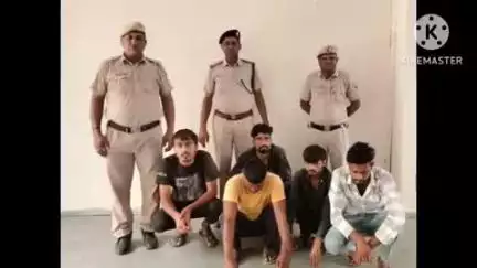 भिवानी: गांव कलिंगा में घर में घुसकर मारपीट करने के मामले में पुलिस ने 5 आरोपियों को किया गिरफ्तार