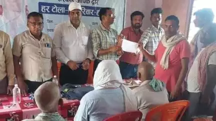 तिलौथू: डॉ. अम्बेडकर समग्र सेवा अभियान के तहत विशेष विकास शिविर का आयोजन