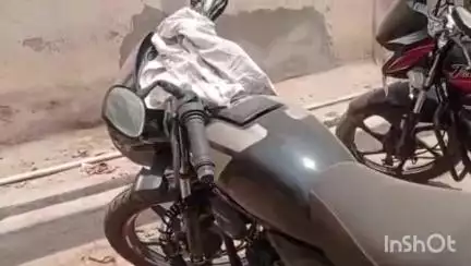 रामगढ़: नोनार गांव में दरवाजे से चोरी हुई बाइक को पुलिस ने नरहन मोड़ से किया बरामद, मामले की जांच जारी
