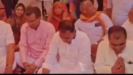 करौली: जीतकीपुर गांव में वन मंत्री संजय शर्मा ने वंदे गंगा जल संरक्षण जन अभियान के तहत फार्म पौंड का किया भूमि पूजन