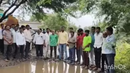 ಔರಾದ್: ಹೊಕ್ರಾಣಾದಿಂದ ನಂದಿ ಬಿಜ್ಜಲಗಾಂವ್‌ವರೆಗಿನ ರಸ್ತೆ ಸಂಪೂರ್ಣ ಹಾಳು, ದುರಸ್ತಿಗೆ ಗ್ರಾಮಸ್ಥರ ಆಗ್ರಹ #localissue