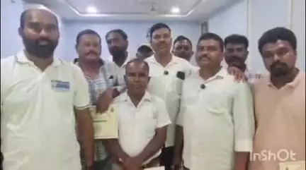 భూపాలపల్లి: అన్ని దానాల్లో కెల్లా గొప్పది రక్తదానం: ఐజేయూ జర్నలిస్ట్ యూనియన్ జిల్లా అధ్యక్ష, కార్యదర్శులు సతీష్, శ్యామ్