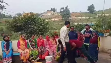 लोहाघाट: सुई पऊ के छमानियां कोटाली खेत तोक के ग्रामीणों ने जल जीवन मिशन के अधूरा कार्य छोड़ने पर जताया आक्रोश #jansamsya