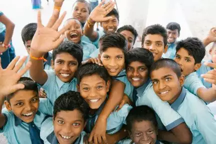 यूपी के स्कूलों में बढ़ी गर्मियों की छुट्टियां, जानिए अब किस तारीख से खुलेंगे स्कूल