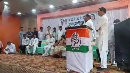सुसनेर: कांग्रेस संगठन सृजन अभियान कार्यक्रम आयोजित, जिलाध्यक्ष चुनाव को लेकर पर्यवेक्षक ने कार्यकर्ताओं की बैठक ली