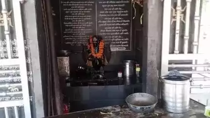 धनौरा: धनौरा स्थित शनिदेव मंदिर पर शनिवार को भीड़ लगने का रहस्य जानें, देखें इस रिपोर्ट में