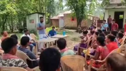আলিপুরদুয়ার ২: ছিপড়া বন বস্তি এলাকার বাসিন্দাদের সঙ্গে বৈঠক হলো ঝুলন্ত ব্রীজ নিয়ে