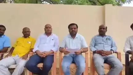 నారాయణ్​ఖేడ్: మాజీ ఎమ్మెల్యే భూపాల్ రెడ్డి పేదల ఇండ్లు కూలిస్తే, ప్రజలు ఆయన కుర్చీని కూల్చివేశారు: నారాయణఖేడ్లో బాధితుడు ప్రశాంత్