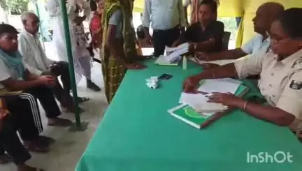 पटोरी: पटोरी थाना परिसर में भूमि विवाद निपटारे के लिए जनता दरबार का आयोजन