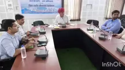 सिरोही: आत्मा सभागार में वंदे गंगा जल संरक्षण जन अभियान के तहत आयोजित सीएसआर कार्यशाला में जनप्रतिनिधि व अधिकारी रहे मौजूद