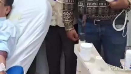 गोरखपुर: जिला अस्पताल में बिना रिप्लेसमेंट के मरीजों को मिल सके ब्लड, इसको लेकर मुहिम तेज, आज करीब 32 यूनिट ब्लड किया गया डोनेट