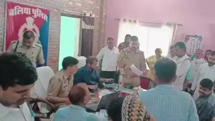 बेल्थरा रोड: रसड़ा के सीओ के साथ एसडीएम ने उभांव थाना में सुनी जनसमस्याएं, 12 में से 2 शिकायतों का हुआ निस्तारण