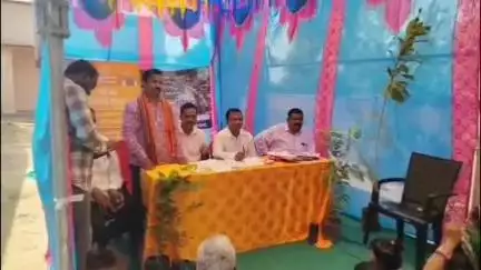 ବିଜେପୁର: ଫିରିଙ୍ଗିମାଲ ପଞ୍ଚାୟତ ଠାରେ ବିକାଶ ବାହାନ କାର୍ଯ୍ୟକ୍ରମ ଅନୁଷ୍ଠିତ ଯୋଗଦେଲେ ଏ ବିଡିଓ