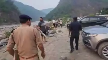 यमकेश्वर: लक्ष्मणझूला पुलिस ने ऑपरेशन लगाम के तहत एक सप्ताह में 60 हुड़दंगियों के खिलाफ की कानूनी कार्रवाई