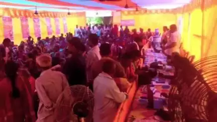 ବାରିପଦା ମ୍ୟୁନିସିପାଲଟି: ଖୁଣ୍ଟା ବ୍ଲକର କରକଚିଆ ଠାରେ ବ୍ଲକ ପ୍ରଶାସନ ତରଫରୁ ବିକାଶ ବାହନ କାର୍ଯ୍ୟକ୍ରମ ଅନୁଷ୍ଠିତ
