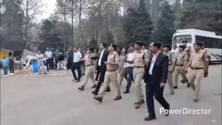 नैनीताल: कैंची मेले में शटल सेवा, पार्किंग व्यवस्था व बैरिकेडिंग स्थलों की व्यवस्था का अधिकारियों ने किया निरीक्षण
