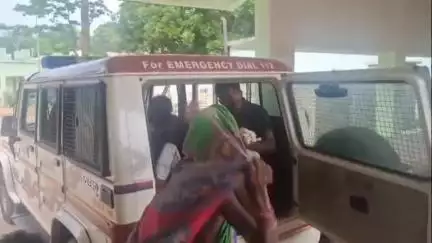 କାମାକ୍ଷାନଗର: ପଲିକାଟେଣି ଗାଁ ନିକଟରେ ଶନିବାର ୬ଟାରେ ୨ବାଇକ ଧକା ୨ଜଣ ଗୁରୁତର କାମାକ୍ଷାନଗର ମେଡ଼ିକାଲରେ ଭର୍ତି