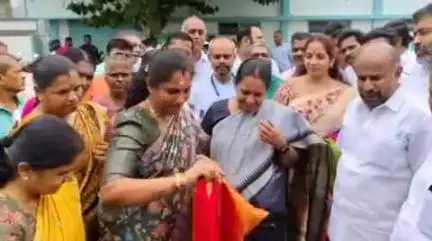 திருப்பூர் தெற்கு: அண்ணாமலை கூட்டணி குறித்து பேசுவது தனிப்பட்ட கருத்து - குமரானந்தபுரத்தில் பாஜக எம்எல்ஏ வானதி சீனிவாசன் பேட்டி