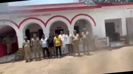 डलमऊ: रसूलपुर गांव में हुए मारपीट के मामले में डलमऊ पुलिस ने 5 अभियुक्तों को गिरफ्तार कर जेल भेजा