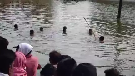 खलीलाबाद: ग्राम कोलूहा लकड़ा में ननिहाल में युवकों संग युवक की पोखरे में डूबने से हुई मौत