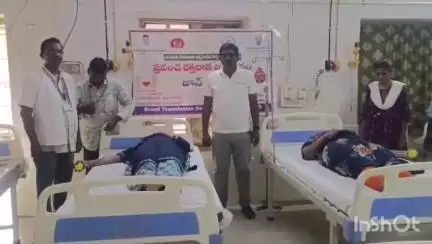 చైల్డ్ ఫండ్ ఇండియా లింక్ వర్కర్ స్కీం ఆధ్వర్యంలో గురజాల సామాజిక ఆరోగ్య కేంద్రం నందు రక్తదాన శిబిరం