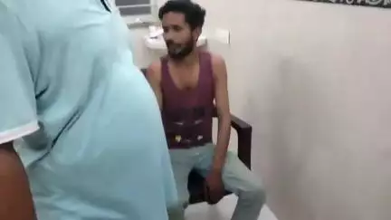 नागौद: खेरवा टोला मोड़ पर 2 पहिया वाहन चालक ने राहगीरों को मारी ठोकर, 2 युवक घायल
