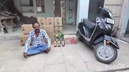 જૂનાગઢ: બસ સ્ટેન્ડ પાછળ પડતર મકાનમાંથી ત્રણ લાખની કિંમતના દારૂના જથ્થા સાથે એક શખ્સને ઝડપી લેતી ક્રાઈમ બ્રાન્ચ જુનાગઢ