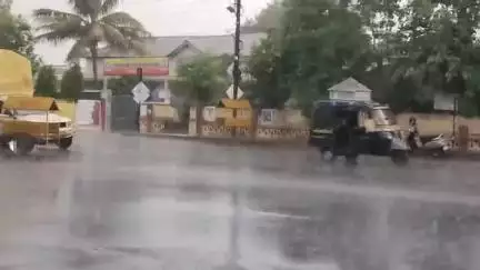 कोंडागांव: कोंडागांव में गरज-बरस और मूसलाधार बारिश के साथ मानसून ने दी दस्तक, किसानों को मिलेगी राहत