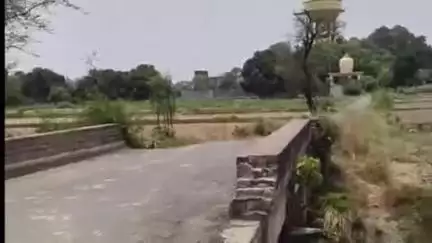 प्रतापगढ़: अंतपुर पुलिया के पास साइकिल सवार बुजुर्ग से 2 हजार रुपए की छिनैती का वीडियो हो रहा वायरल