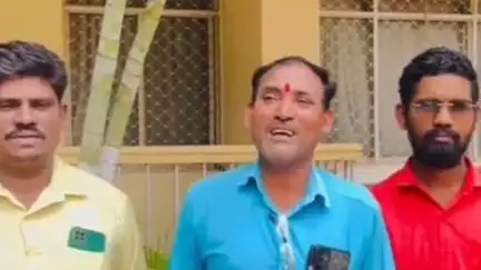 माळशिरस: दारूबंदीसाठी आजी-माजी आमदाराच्या निवासस्थानी पदयात्रा काढणार : महाराष्ट्र विकास सेना संपर्कप्रमुख बाळासाहेब कांबळे