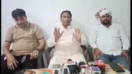 भगवानपुर: खानपुर में राज्य मंत्री ने की प्रेस वार्ता, कांग्रेस विधायक और उनके देवर पर लगाए आरोप