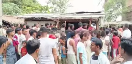 उजियारपुर: उजियारपुर थाना क्षेत्र के लोहागीर पंचायत में वर्चस्व को लेकर फायरिंग, दो युवक गिरफ्तार